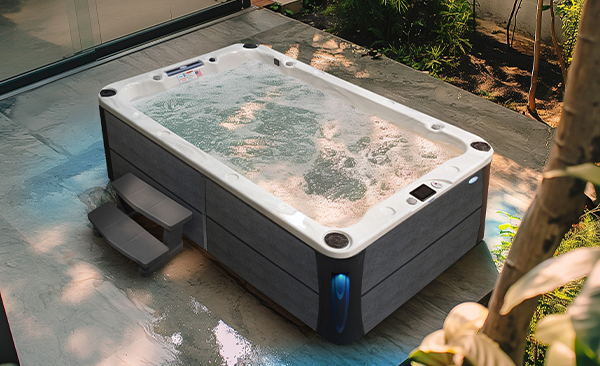 Deck Series Glendora hot tubs for sale